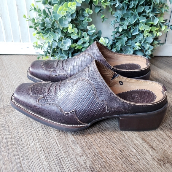 NWOT Ariat Tabitha Brown Leather Western Square Toe Boot Mules Women's Size 7B - Picture 1 of 8